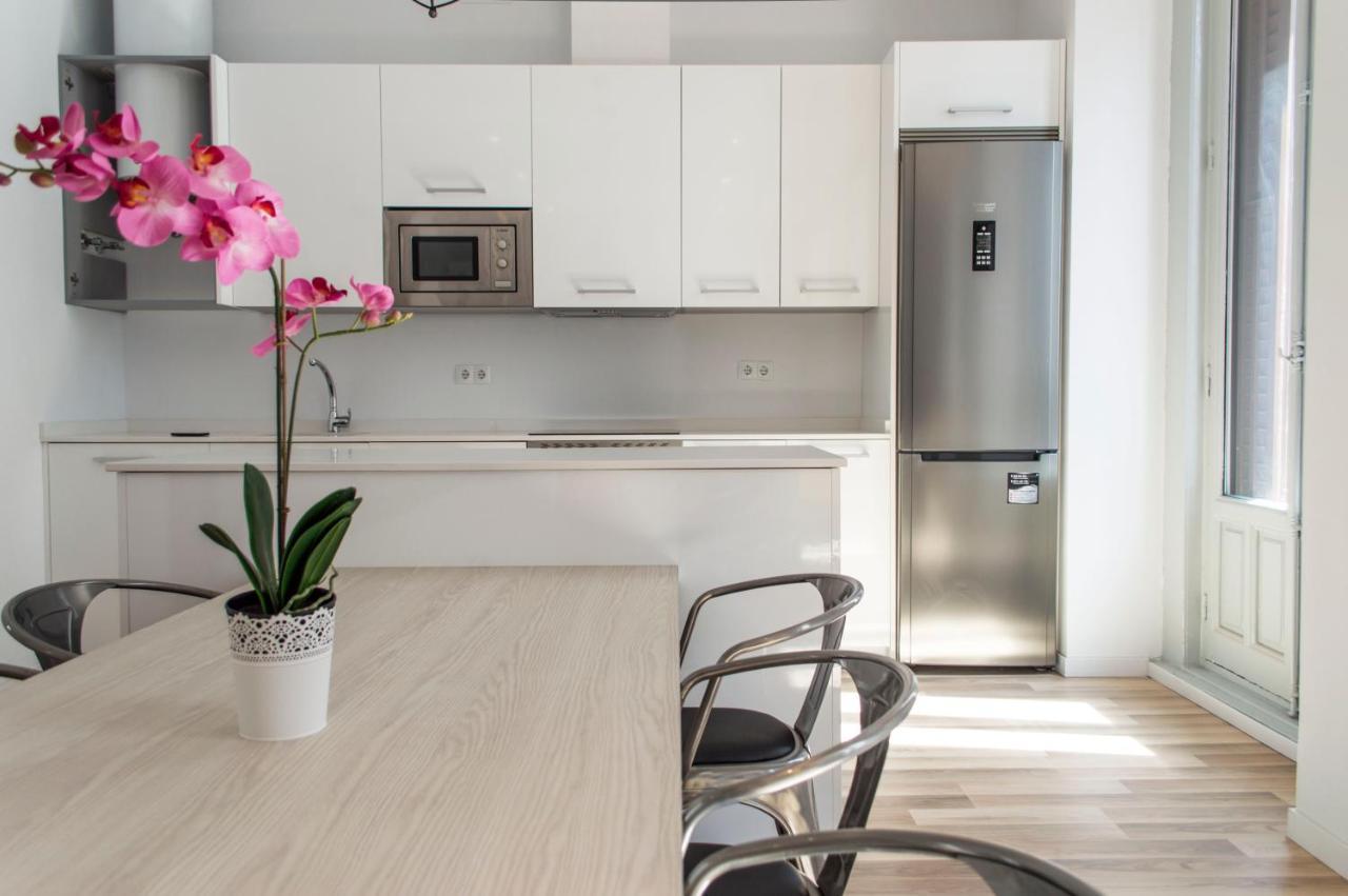 For You Rentals New Design Apartment Temporal Puerta Del Sol Pre10C Мадрид Экстерьер фото